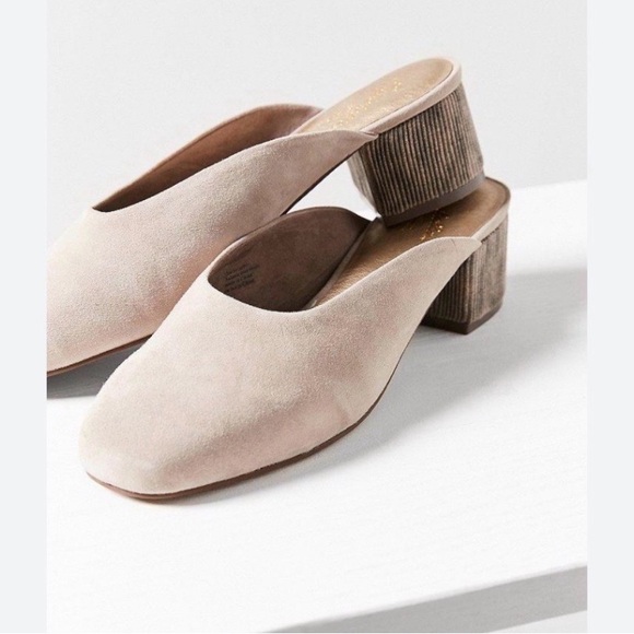 Seychelles Shoes - Seychelles Chorus Leather Suede Khaki/Tan Mule Heel 8
